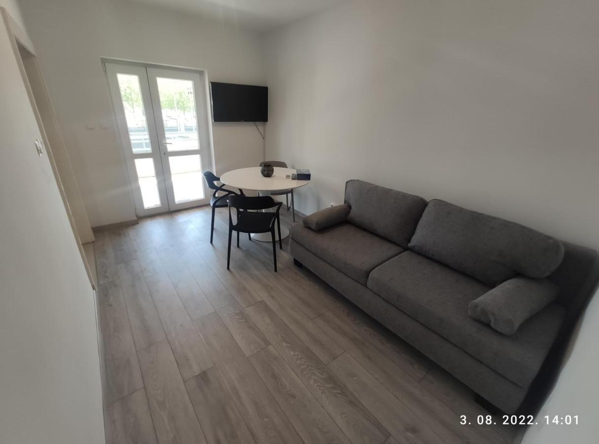 Aqua Apartments Omis Exterior photo