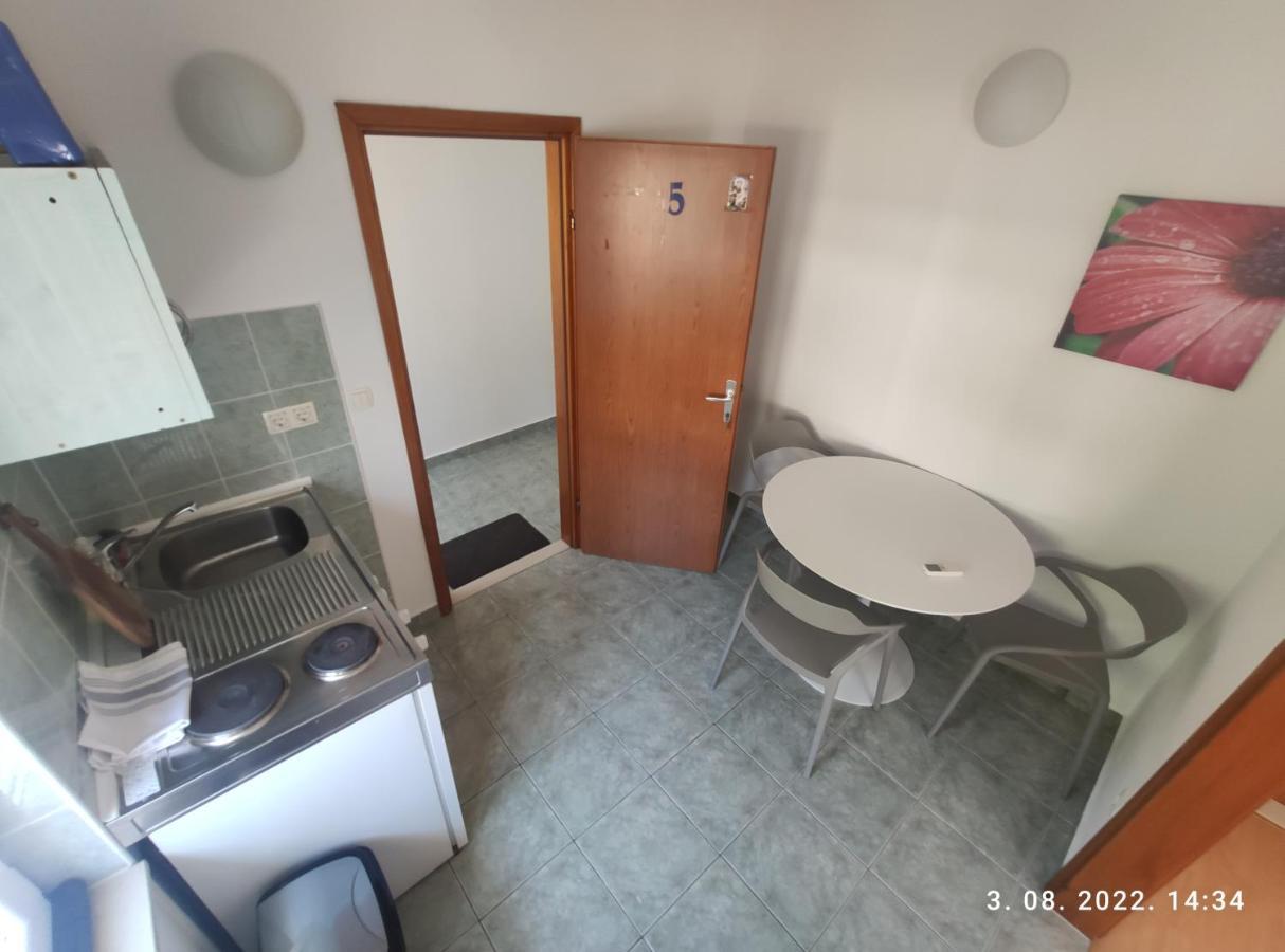 Aqua Apartments Omis Exterior photo