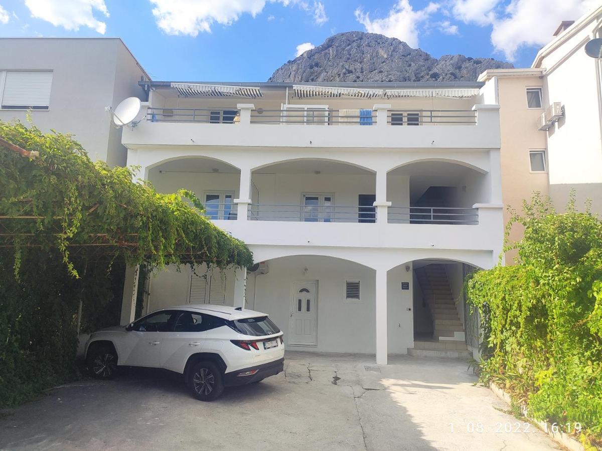 Aqua Apartments Omis Exterior photo