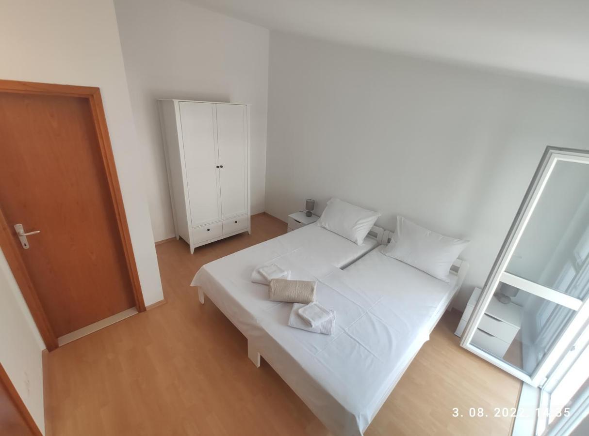 Aqua Apartments Omis Exterior photo